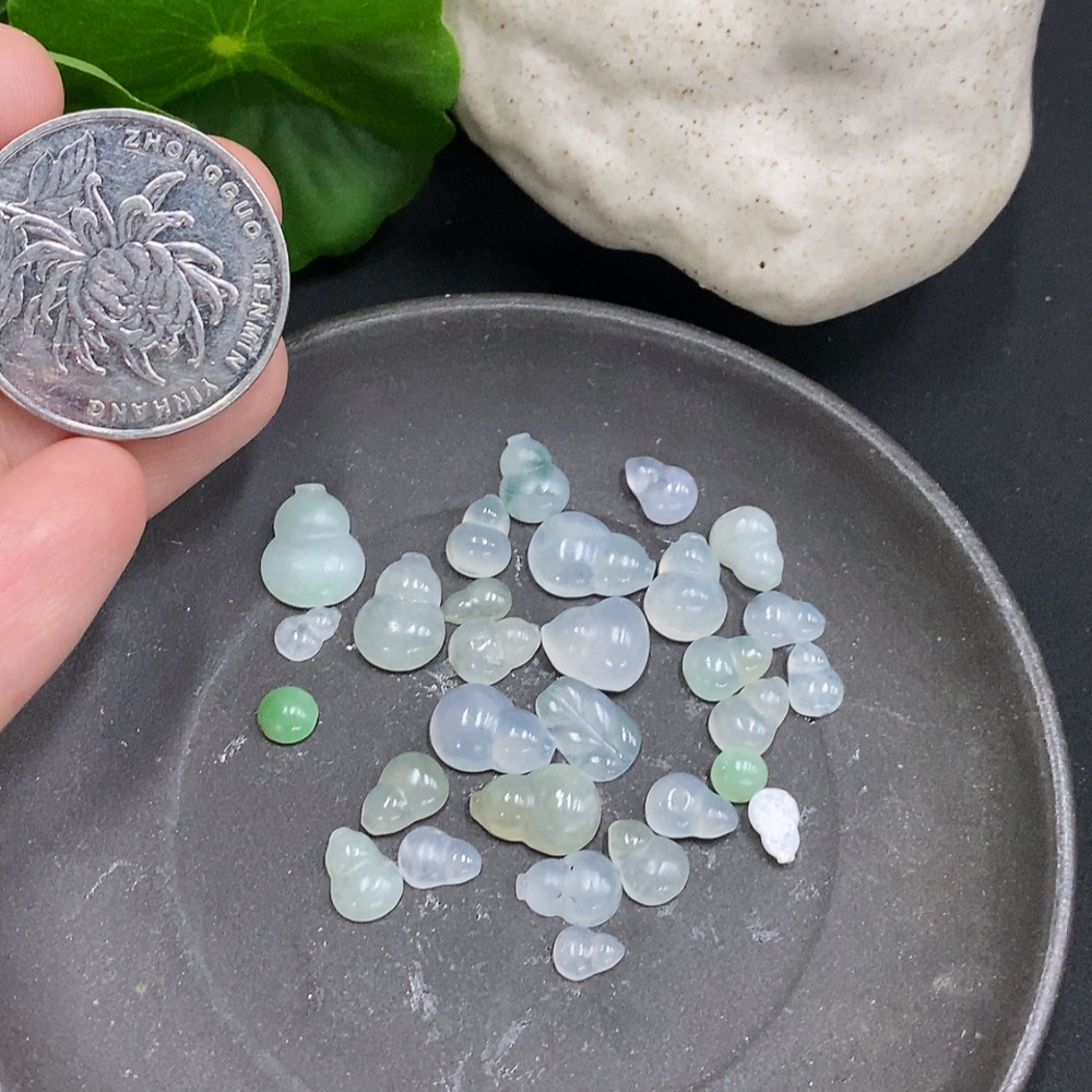 F34051504 Jadeite Inlaid Pieces Sell as a Lot Total Weight with Bag Approx.10.9g