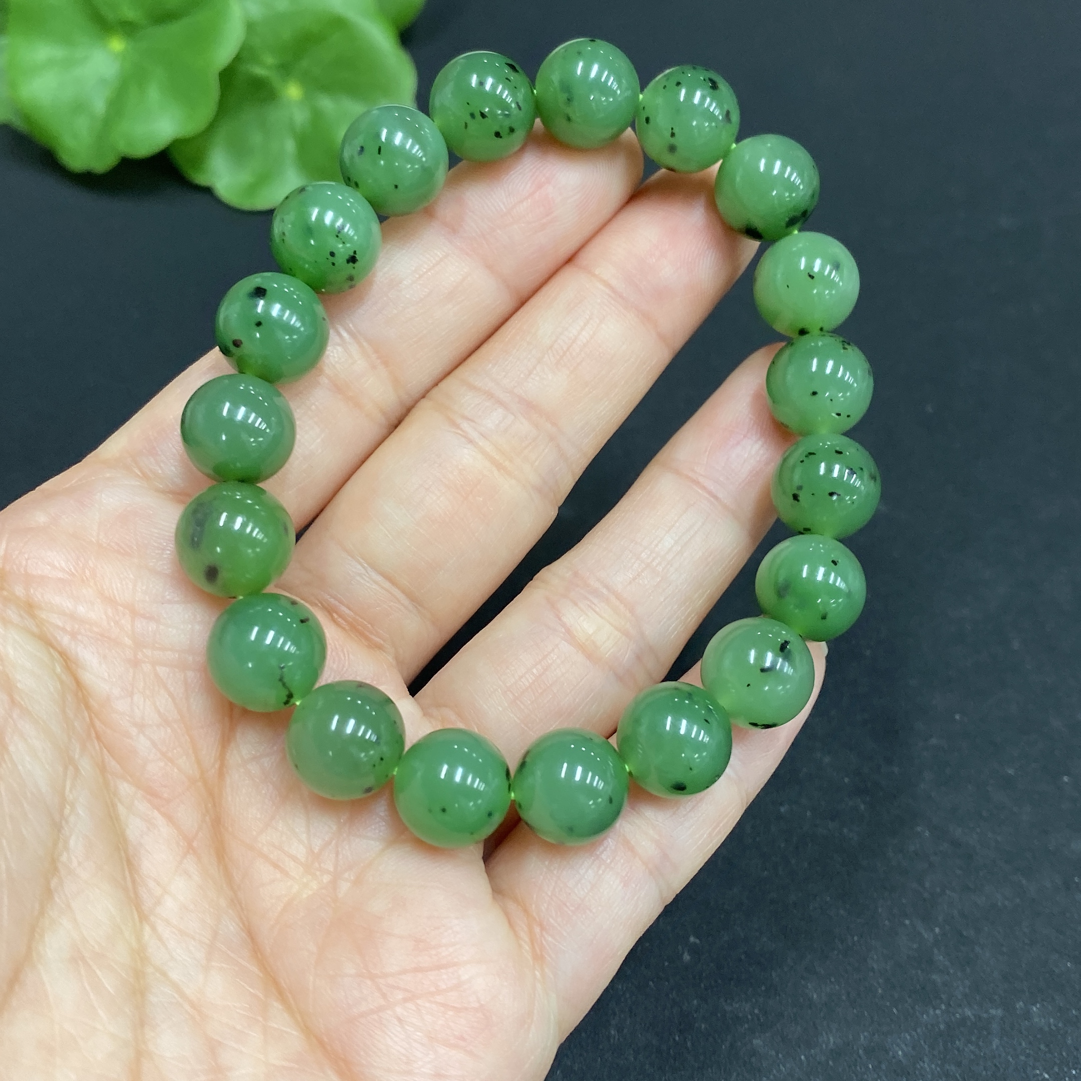 H33846263 Hetian Jade Bracelet, approx. 9.6mm, total weight approx. 28.9g