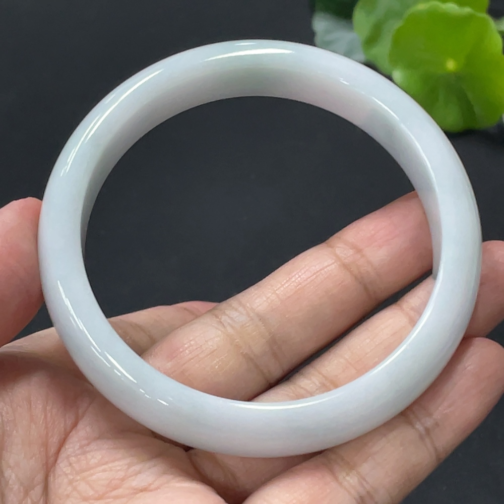 F32740356 Jadeite Round Bangle Total Weight Approx. 51.4g Size 58.6