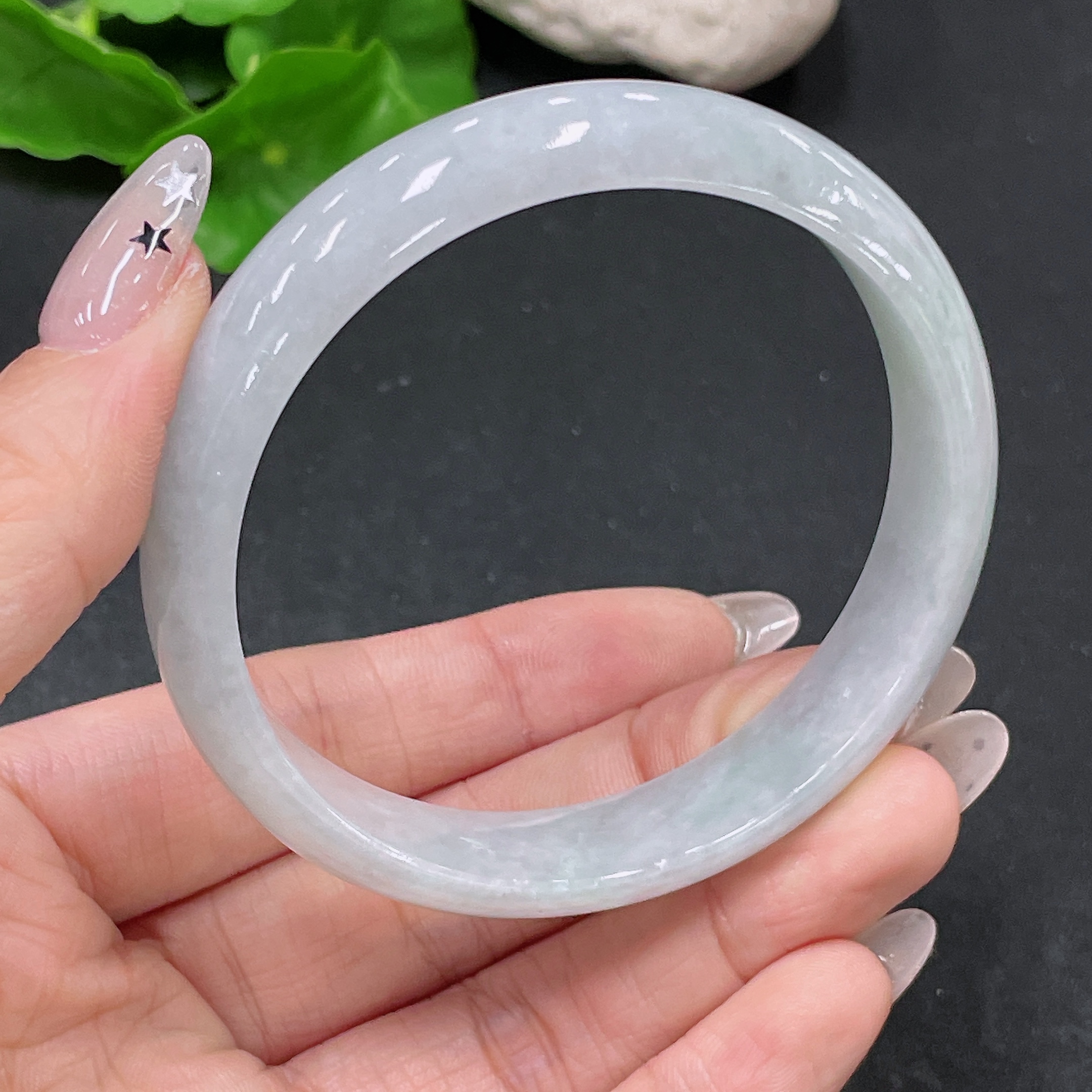 F35104714 Jadeite Round Bangle Size 58.2 Total Weight Approx. 42.6g