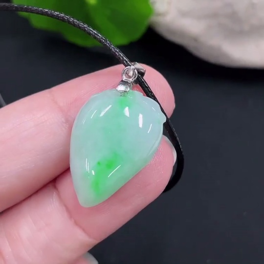 F30458981 Jadeite Lucky Melon Pendant