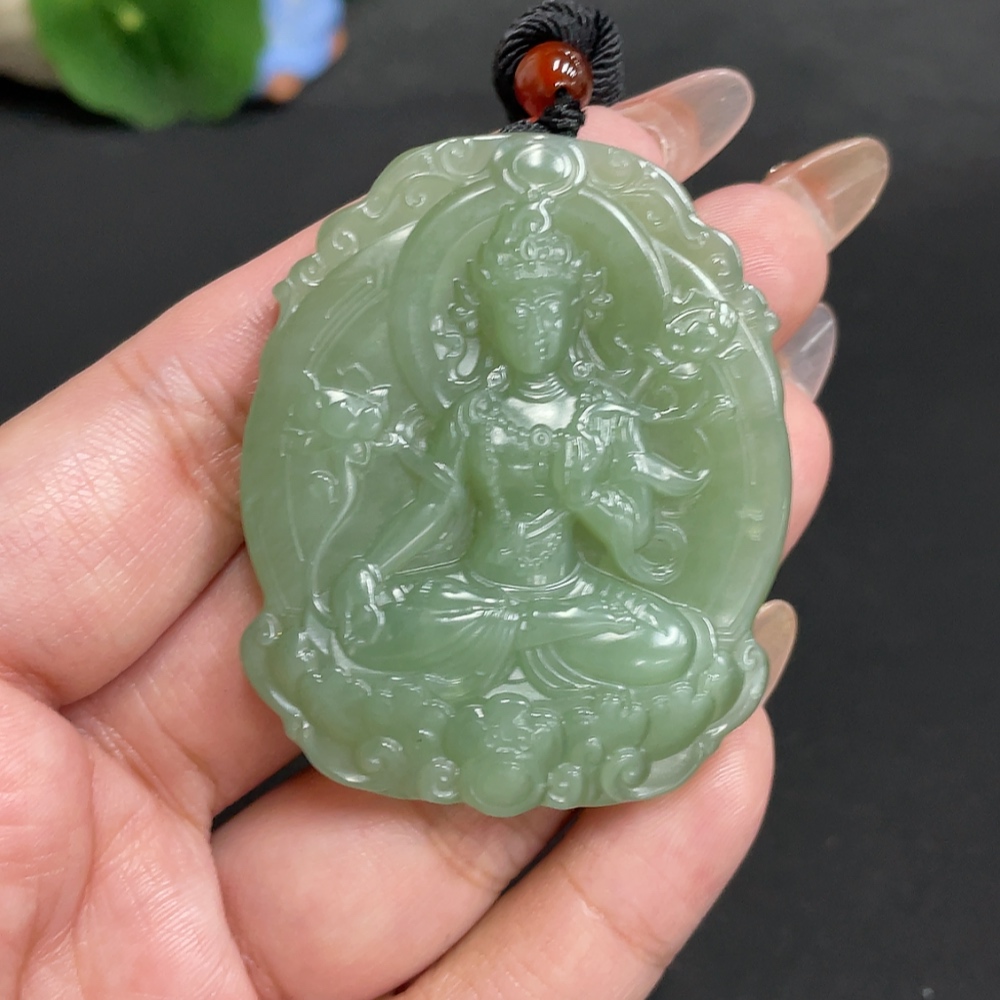 H32736601 Hetian Jade Pendant Guanyin Total Weight (including rope) 34.9g