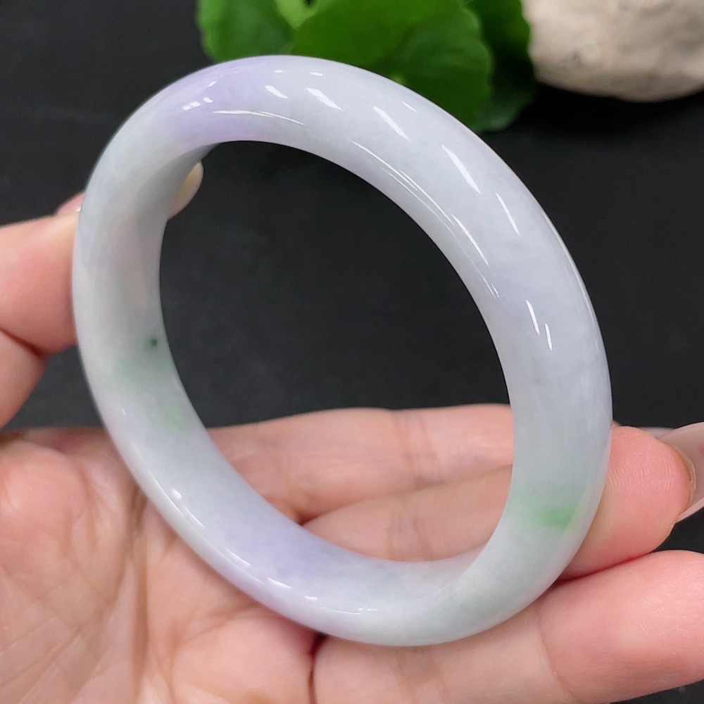 F34068145 Jadeite Round Bangle Size 57.8 Total Weight Approx. 58g