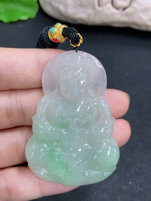 F44317562 翡翠挂件 观音 非金 含绳货品总重约26.8g
