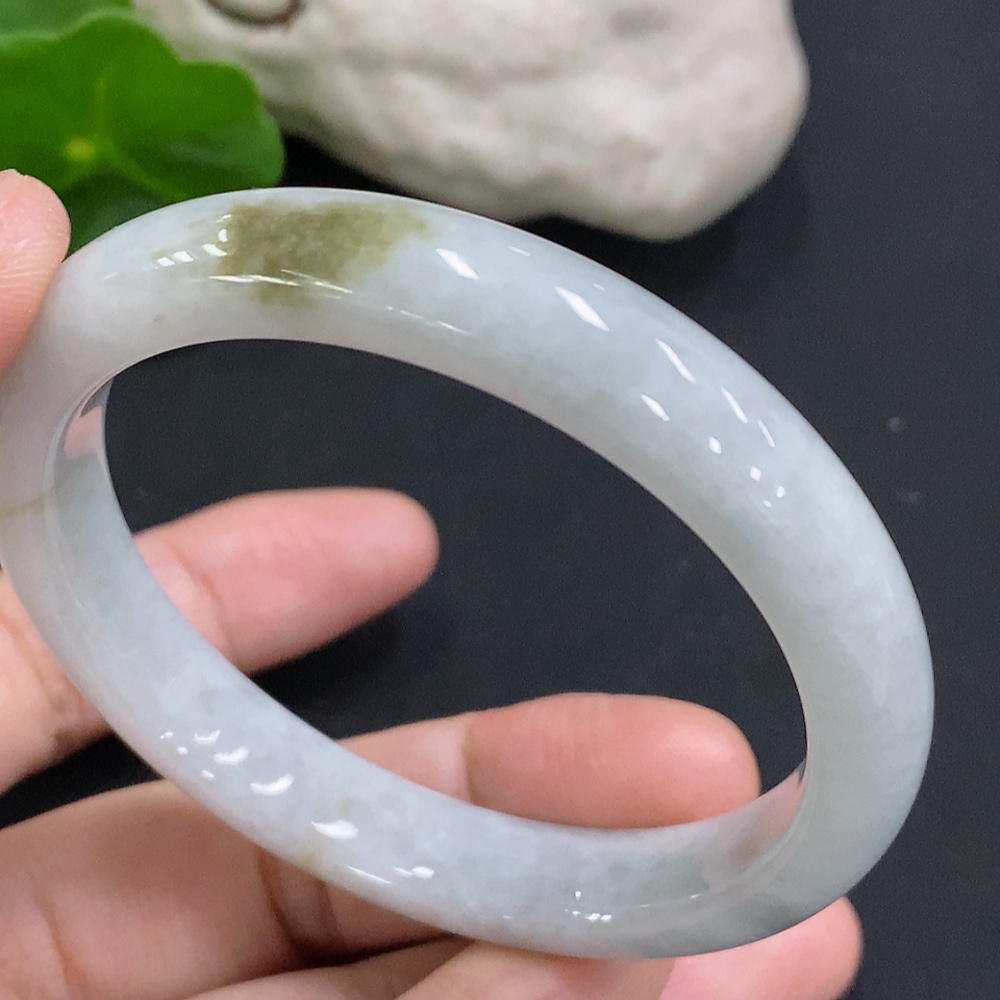 F35107210 Jadeite Round Bangle Size 52.9 Total Weight Approx. 35.6g