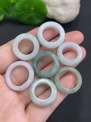 F34962126 Jadeite Pendants Sell as a Lot