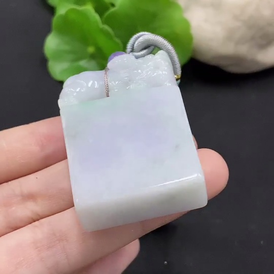 F34995893 Jadeite Pi Xiu Seal, Total Weight: Approx. 52.65g