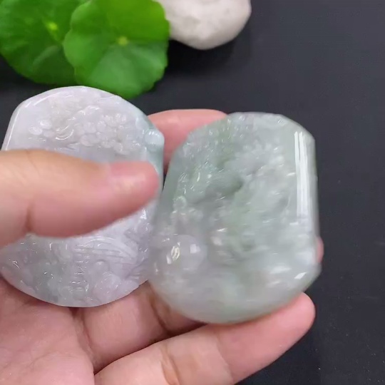 F30570068 JadeitePendant