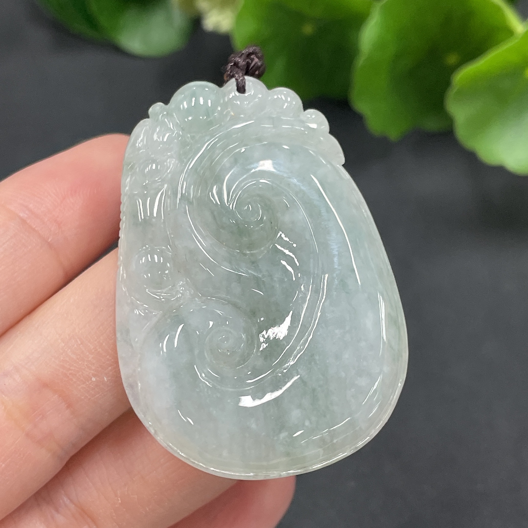 F07840709 Jadeite Pendant Ruyi