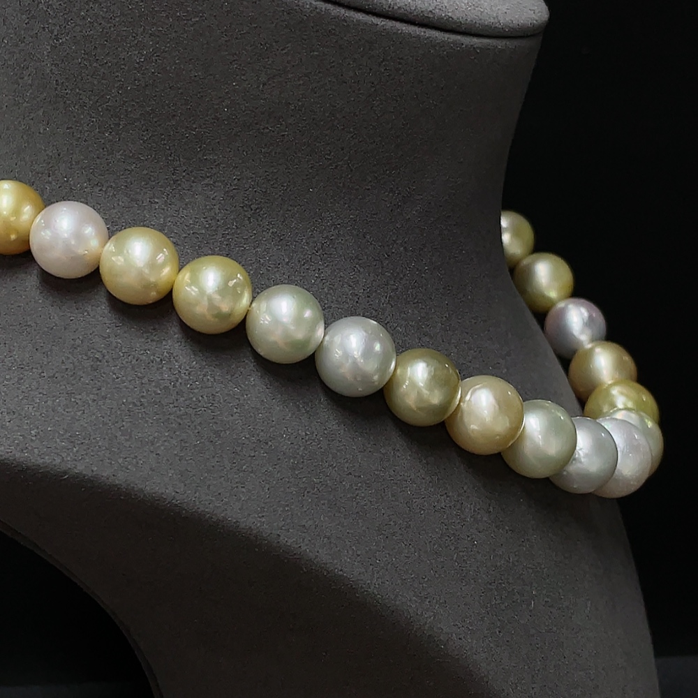 C31577859 Seawater Pearl Necklace Color Origin Undetermined Non-Gold Total Weight Approximately 112.71g Size About 12.2-15.3mm