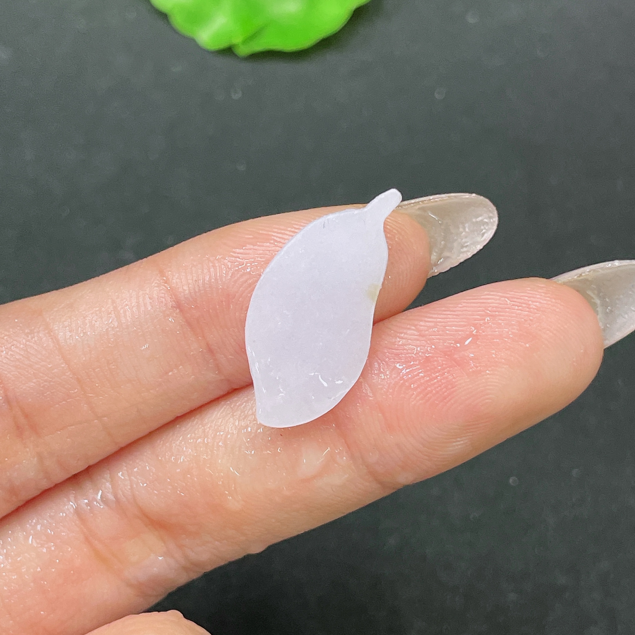 F35137803 Jadeite pendant rough leaf total weight about 1.73g