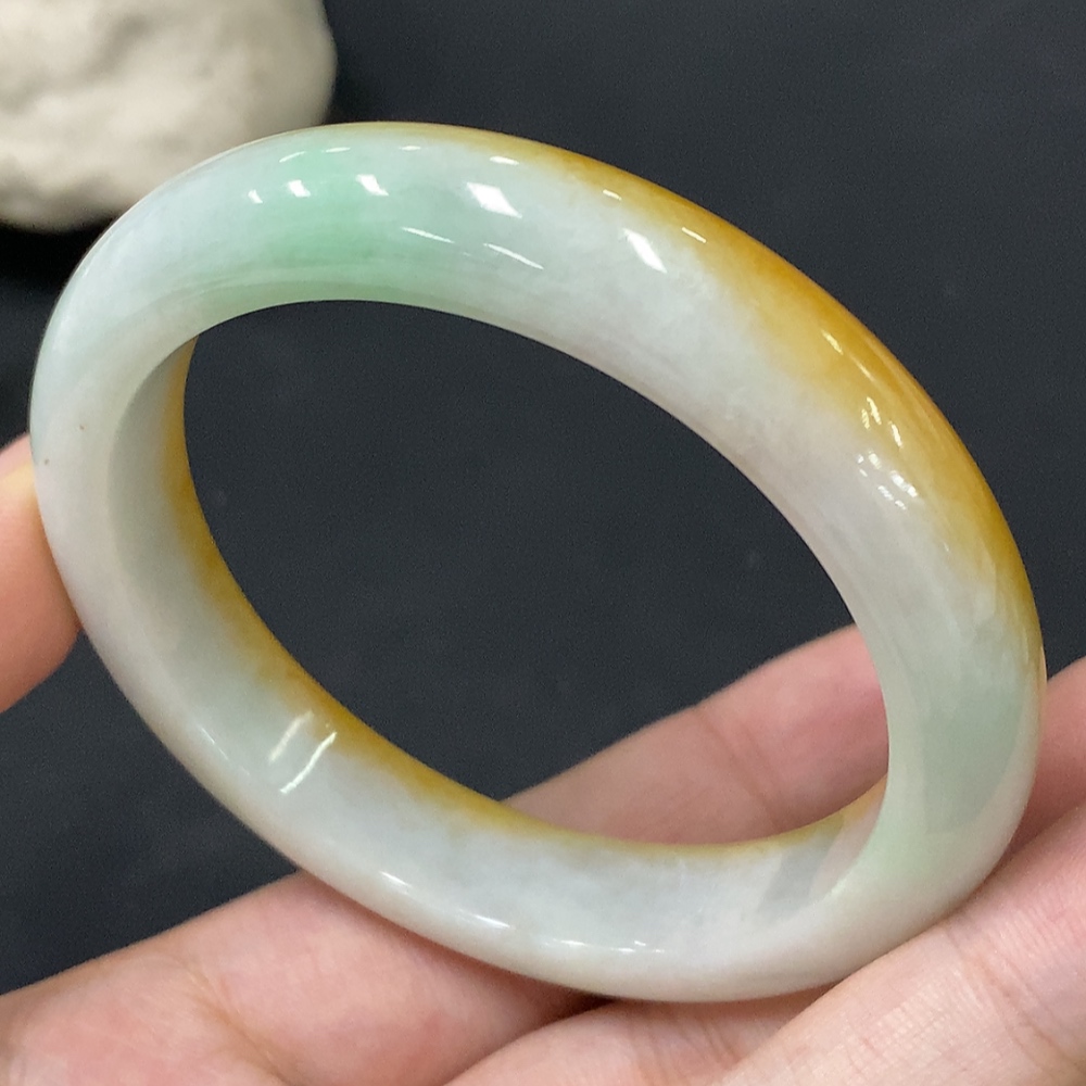 F28290911 Jadeite Round Bangle Size 54.8 Total Weight Approx. 50.07g Color Origin Undetermined