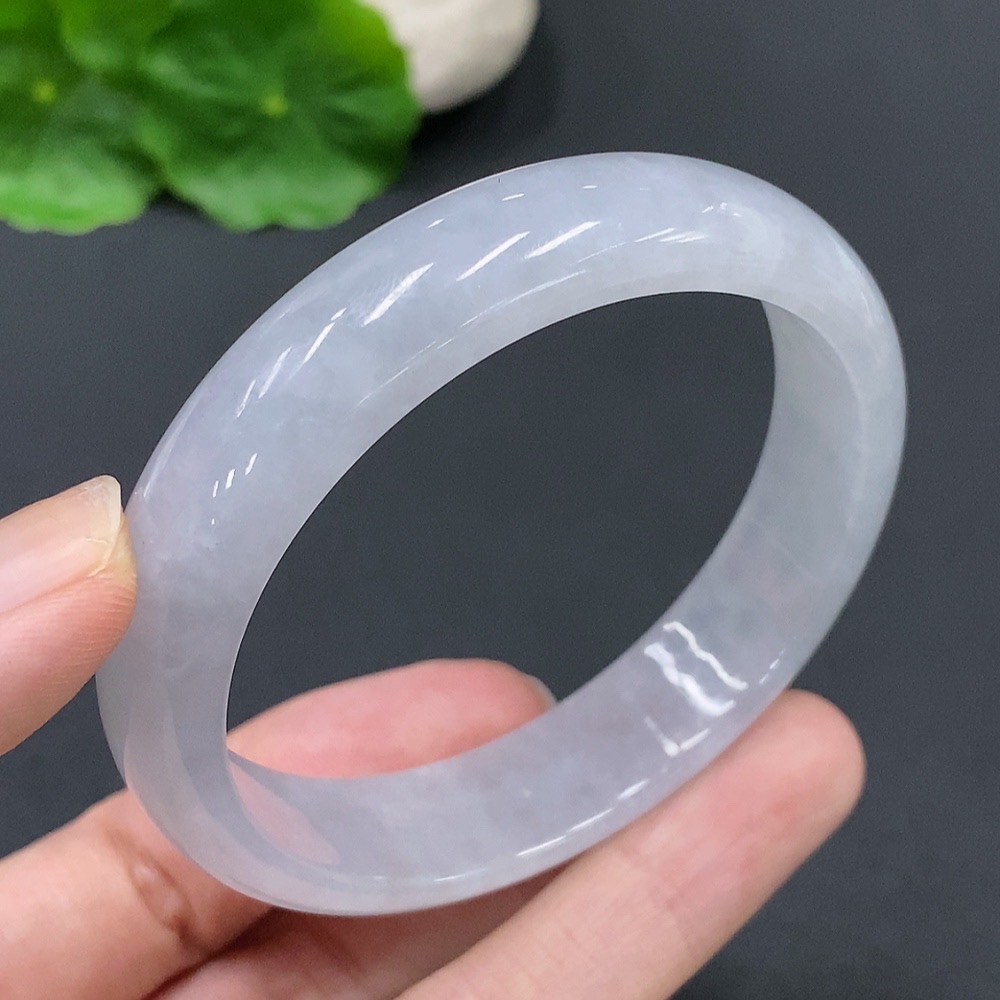 F21320868 Jadeite Round Bangle Size 55.5 Total Weight 46.978g