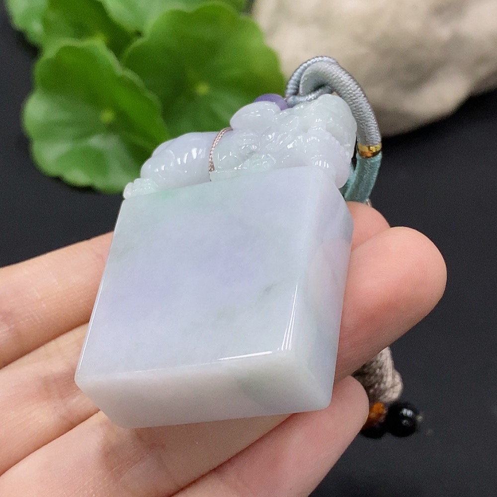 F34995893 Jadeite Pi Xiu Seal, Total Weight: Approx. 52.65g