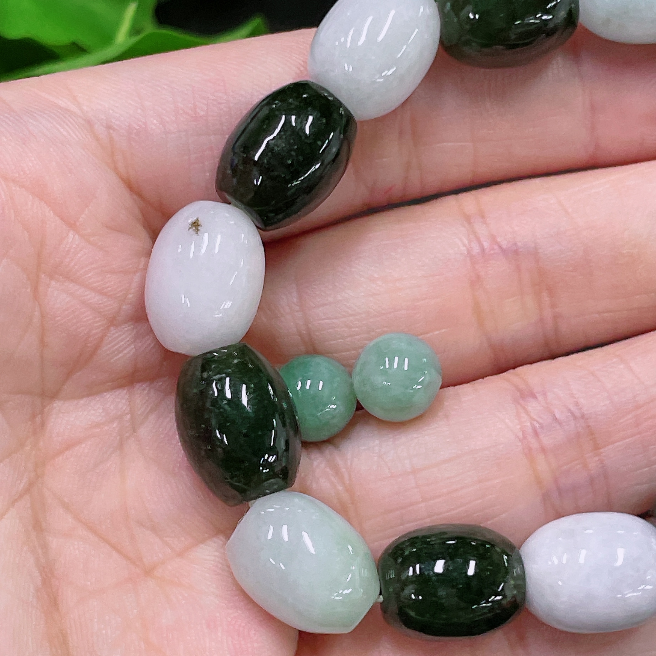F33943530 Jadeite Bracelet + Beads Approx. 10.4mm