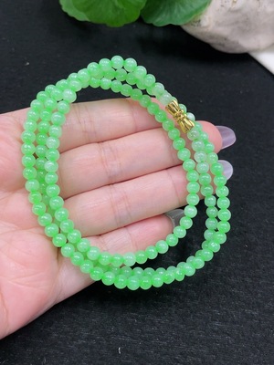 F33917823 Jadeite Beaded Necklace Approx. 4.3mm Total Weight Approx. 19.7g (Non-Gold Setting) (Cord Affects Color)