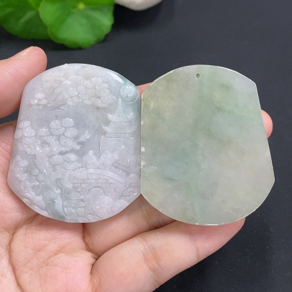 F30570068 JadeitePendant