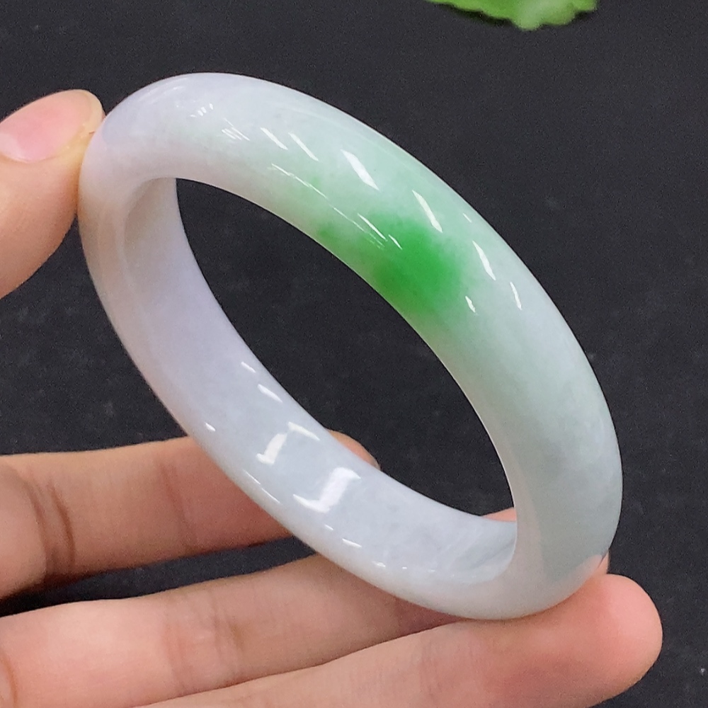 F32820351 Jadeite Round Bangle 52.8 Circumference Total Weight Approx. 47.86g
