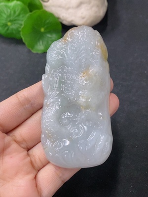 F33913329 翡翠挂件龙牌 货品总约重77.7g