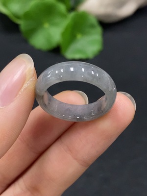 F30497495 Jadeite Ring Size 17 Total Weight Approx. 3.27g