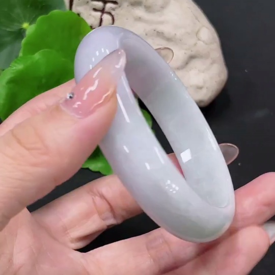 F34984440 Jadeite Round Bangle Total Weight Approx. 58.45g Size 56