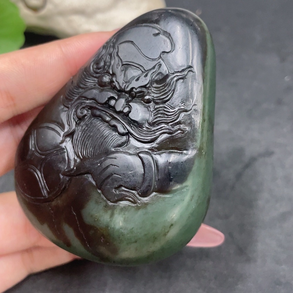 H33924675 Hetian Jade Handheld Carving - Zhong Kui - Undetermined Skin Color Origin - Total Weight Approx. 180.3g