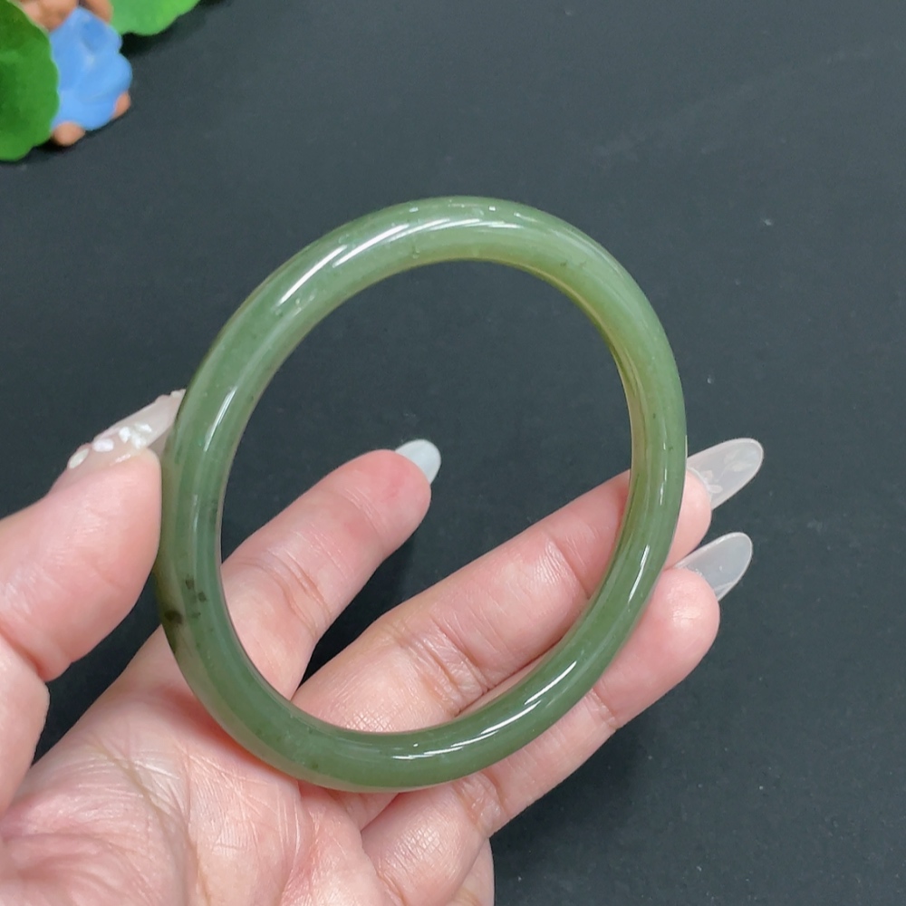 H27063678 Hetian Jade Round Bangle, Size 61.8, Total Weight Approx. 29.2g