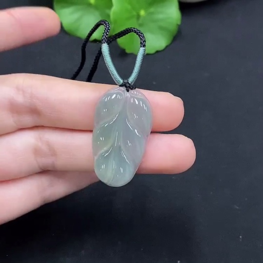 F29315163 Jadeite Leaf Pendant Total Weight Approx.4.39g