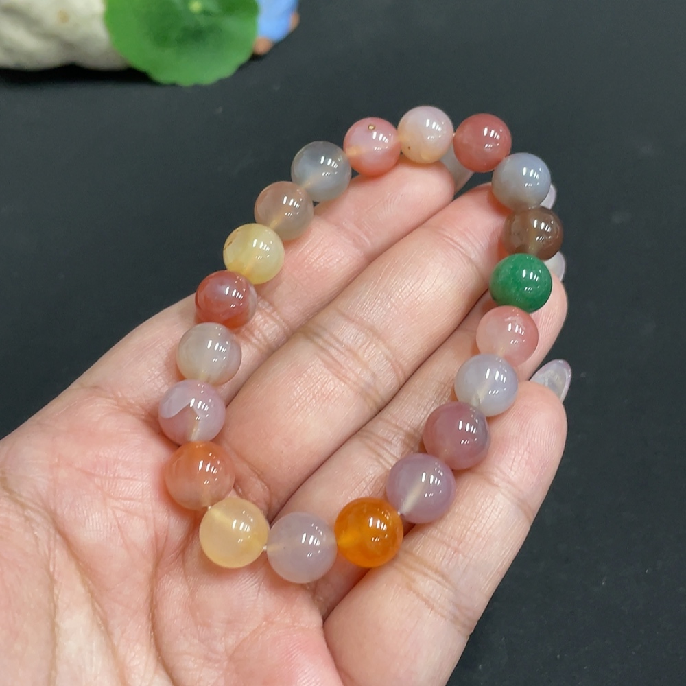 H33932226 Yanyuan Agate Bracelet, approx. 9.4mm, total weight approx. 25.6g, with stone impurities