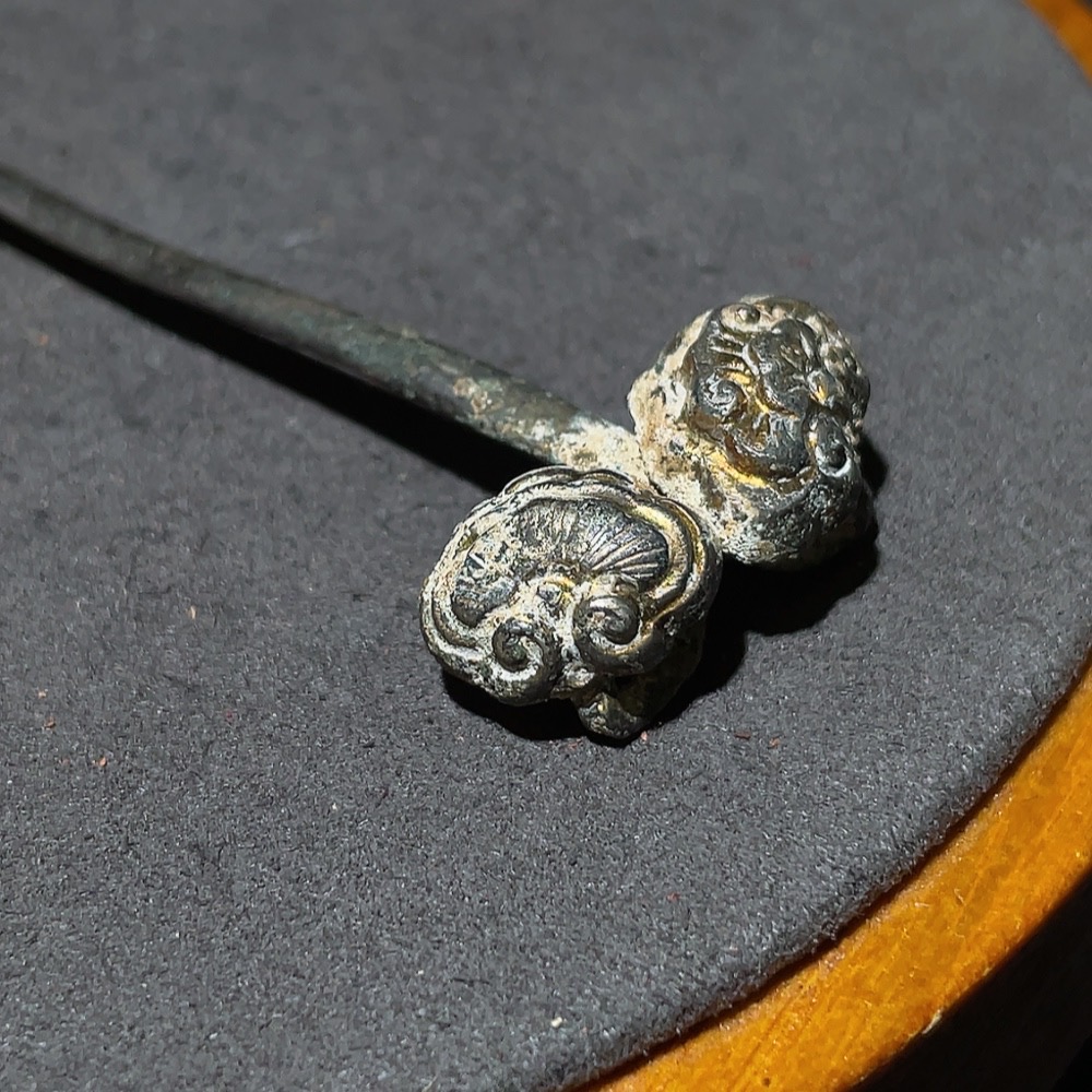 W33937458 Qing Dynasty Gilt Silver Hairpin, Approximately 4.6g, Miscellaneous