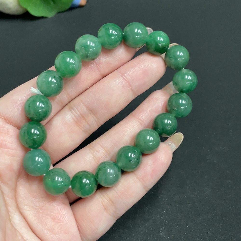 H32781013 African Emerald (Dulong Jade)