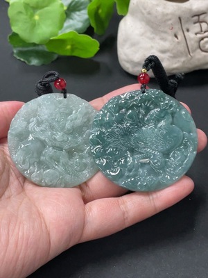 F33908898 Jadeite Pendant Sell as a Lot Beads Non-A
