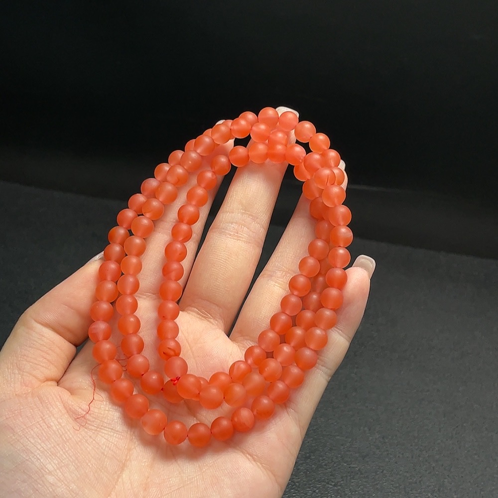 C27133040 South Red Agate Bead Strand Approximately 6.6mm Total Weight About 43.41g Visible Organic Matter