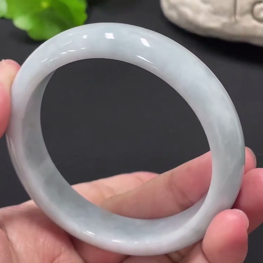 F27069869 Jadeite Round Bangle, Size 56.9, Total Weight Approx. 57.2g