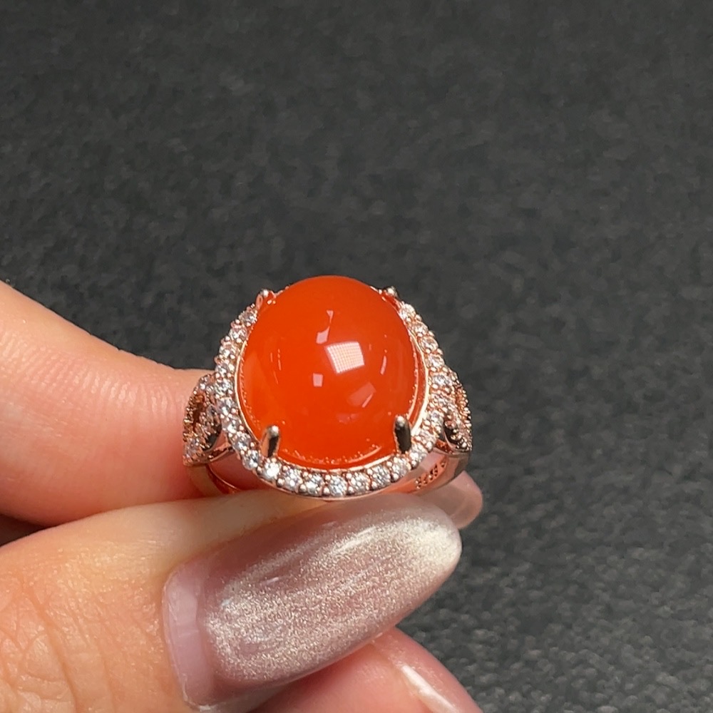 C30535682 South Red Agate Inlaid Ring Non-Gold Setting Adjustable Size Total Weight Approx. 5.50g
