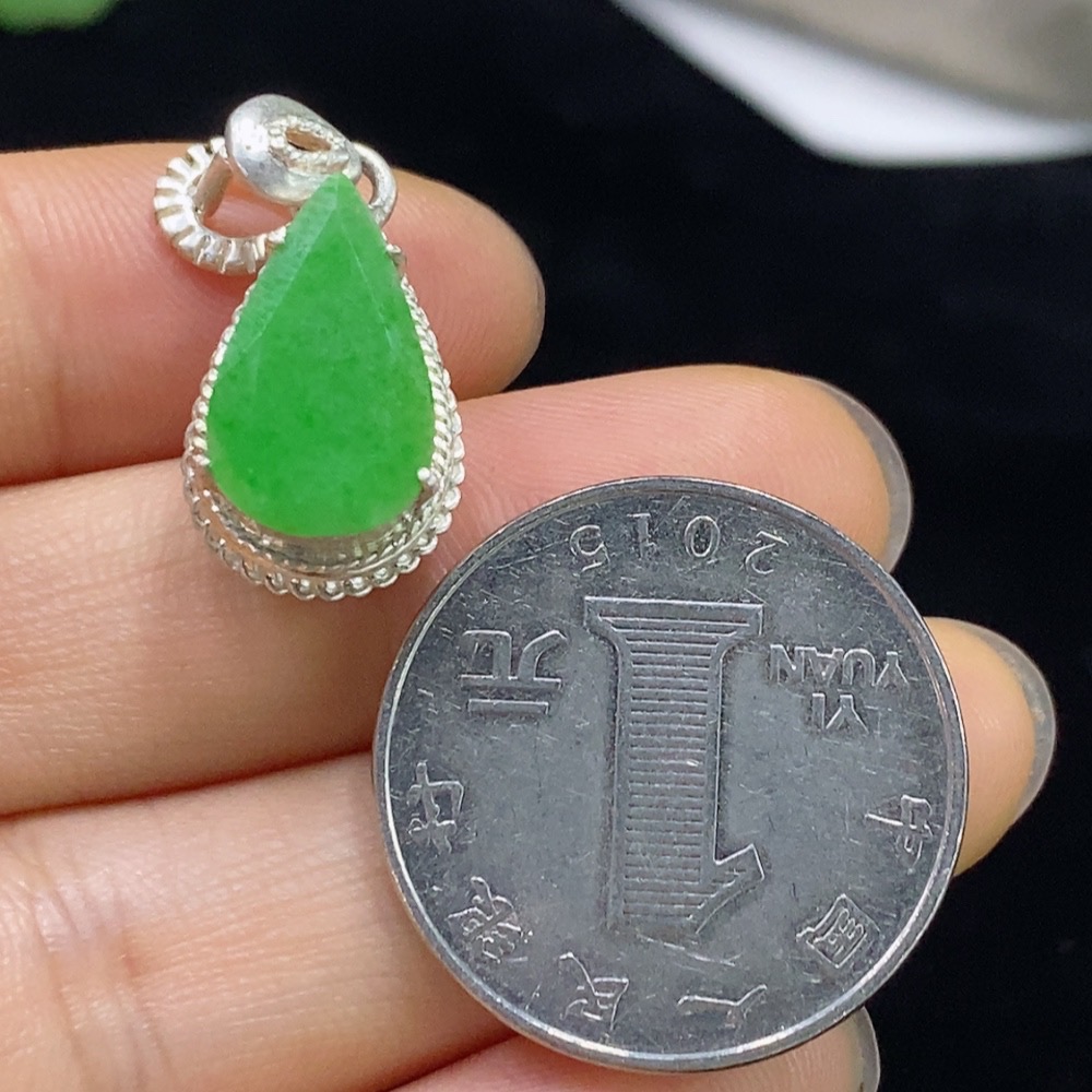 F32707329 Jadeite Inlaid Piece Non-Gold Inlaid Total Weight Approx. 3.6g