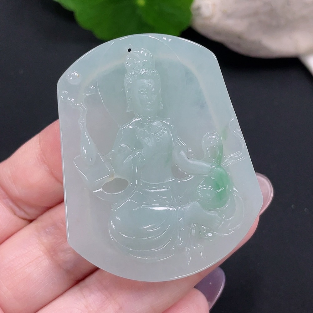 F34981470 Jadeite Guanyin Pendant, Total Weight Approx. 19.4g
