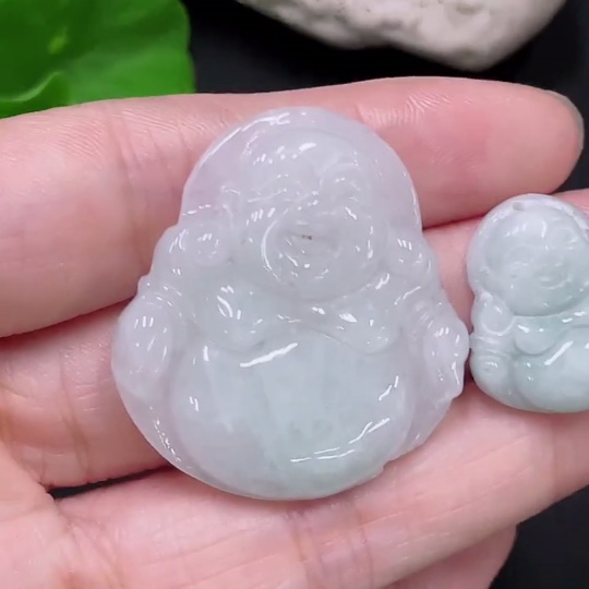 F33892350 Jadeite Pendants Sell as a Lot