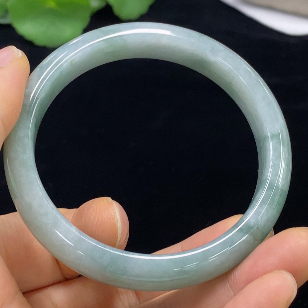 F31651386 Jadeite Regular Bangle Size 57 Total Weight Approx. 48.11g