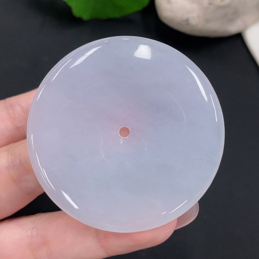 F34967017 Jadeite Safety Buckle Pendant, Total Weight Approx. 32.4g