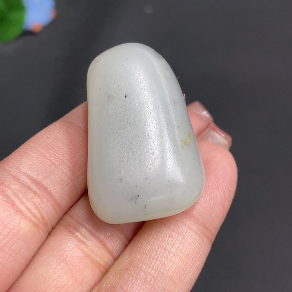 H25932638 Hetian Jade, Total weight approx. 33.4g