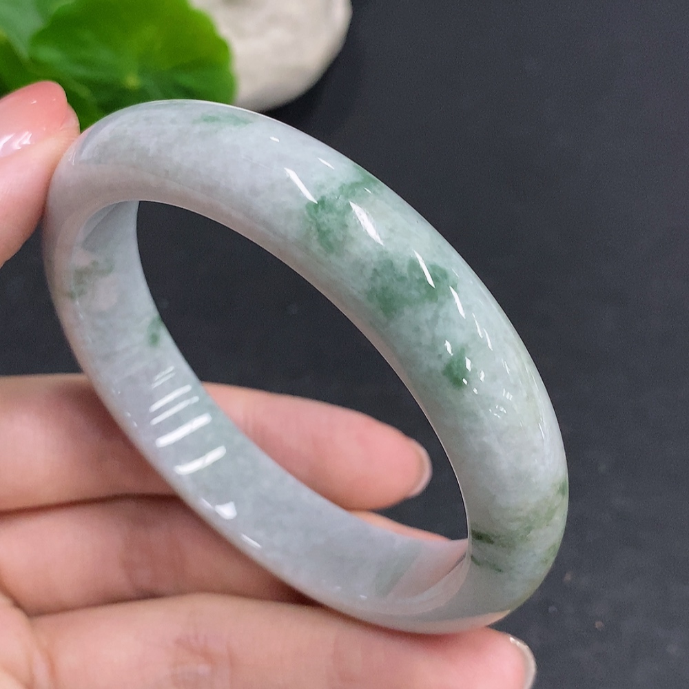 F33933733 Jadeite Round Bangle Size 57.8 Total Weight Approx.56g