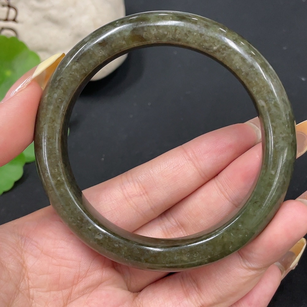 H30491389 Hetian Jade Round Bracelet Size 59.5 Total Weight Approx. 59.2g