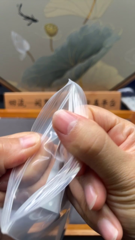 C33937668 Crystal Pendant Total Weight Approx. 16.7g