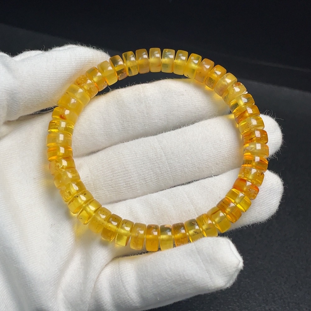 C29403756 Amber Beeswax Bracelet, Approx. 8.5mm, Total Weight About 10.78g