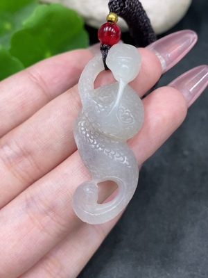 H33897177 Hetian Jade Pendant Snake Total Weight (with rope) 10g