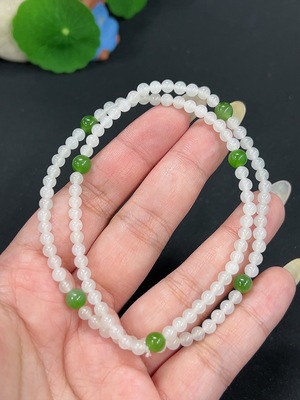 H42984661 和田玉珠链 卡3.9mm左右 货品总重约12.6g