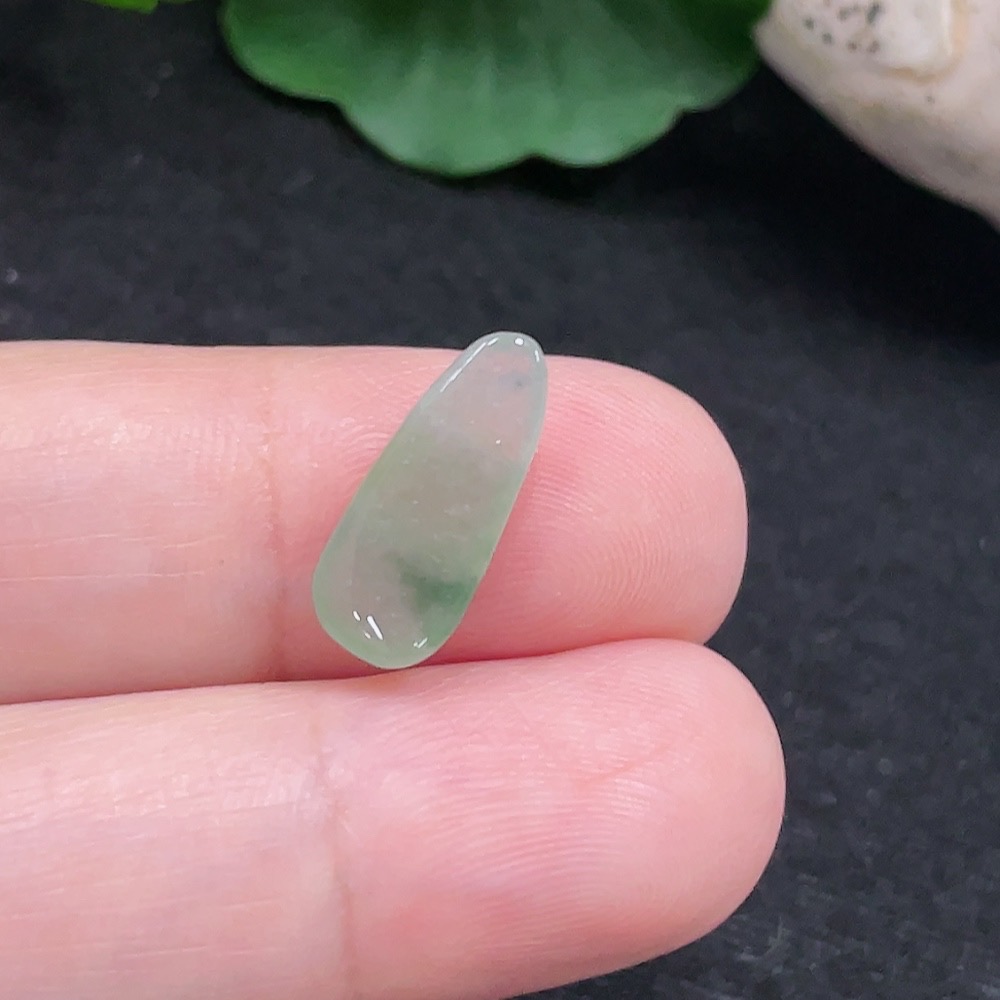 F33826843 Jadeite Inlaid Piece Total Weight Approx. 0.56g