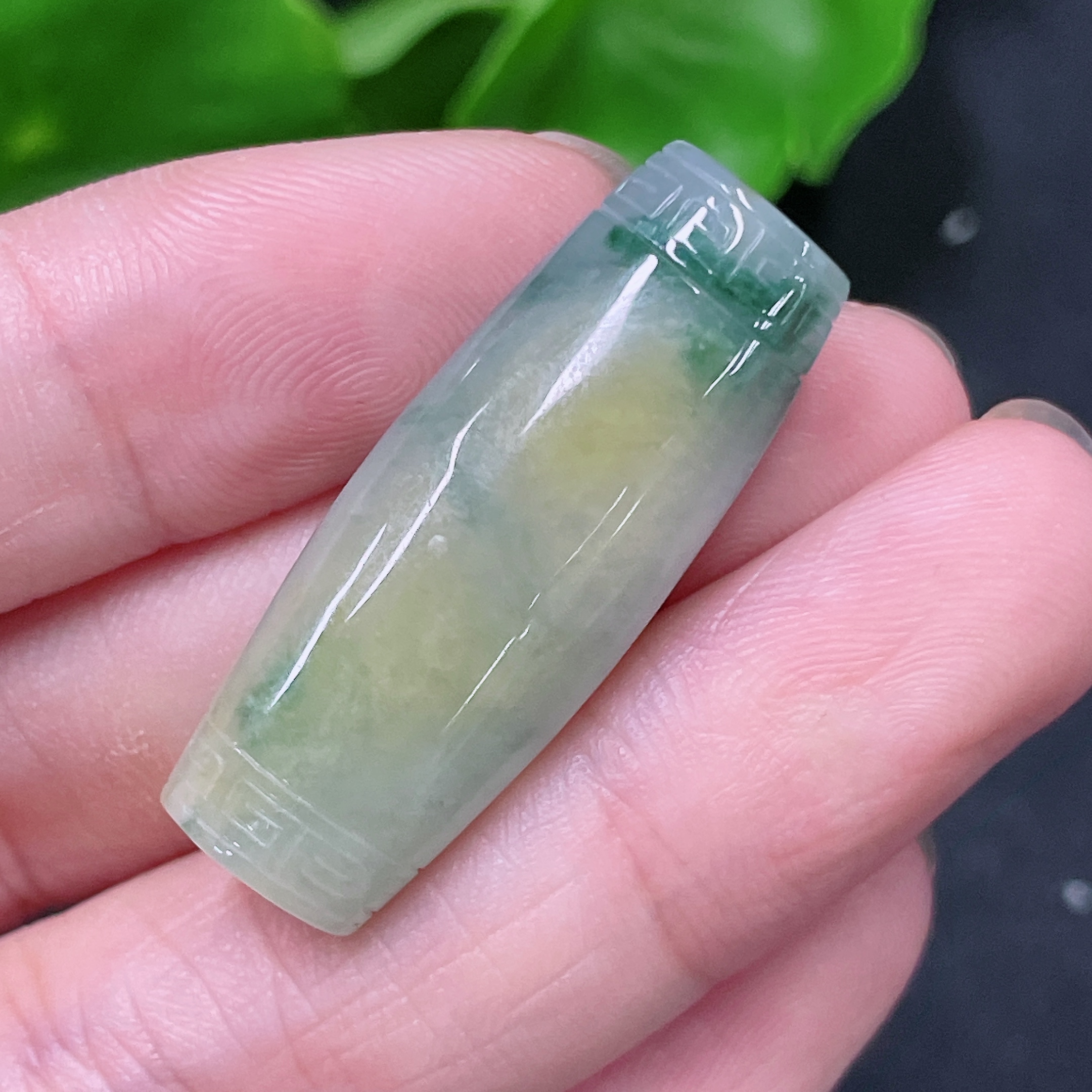 F33943828 yellow color origin undetermined