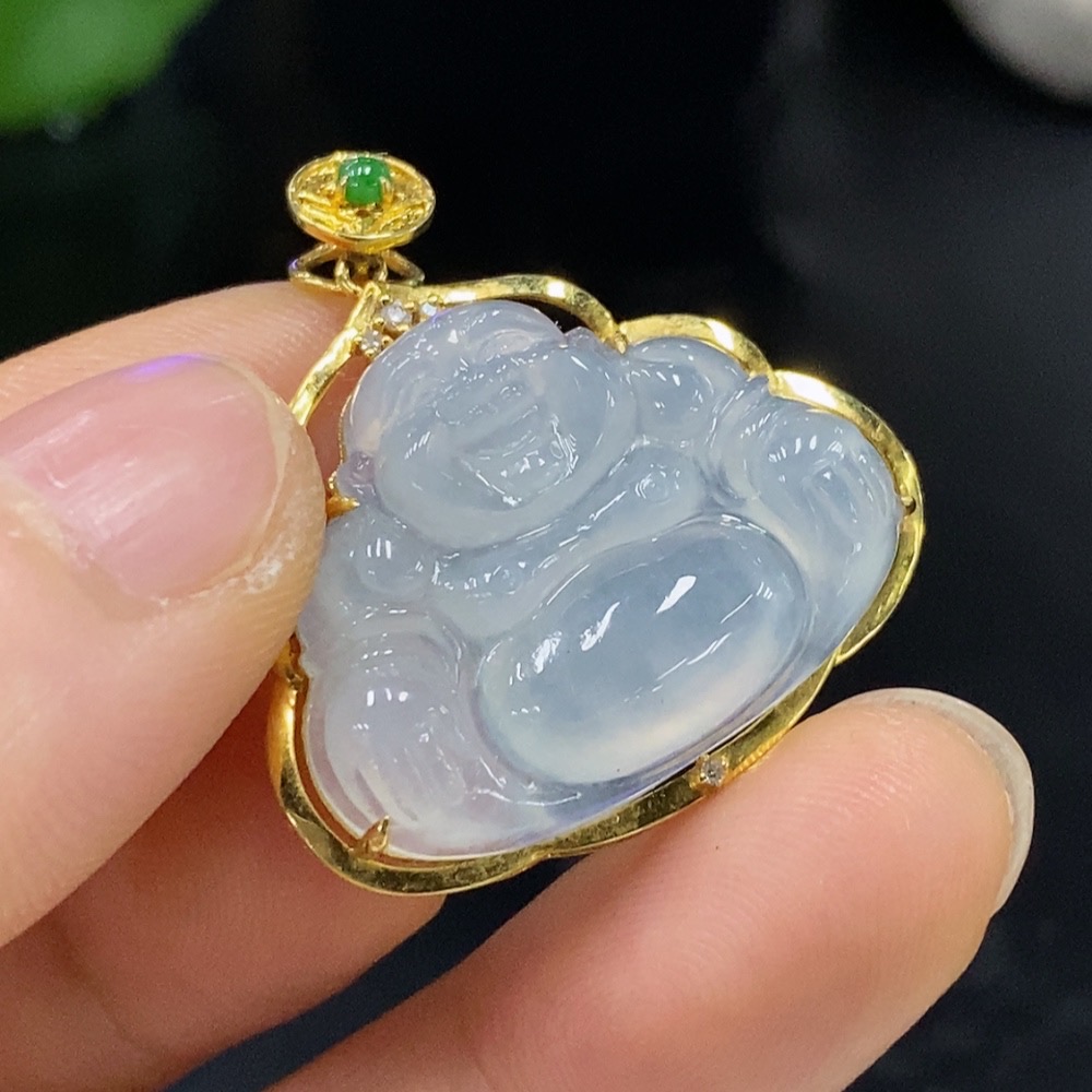F29362118 JadeiteBuddha Pendant with 18K Gold Setting, Total Weight Approximately 5.62g